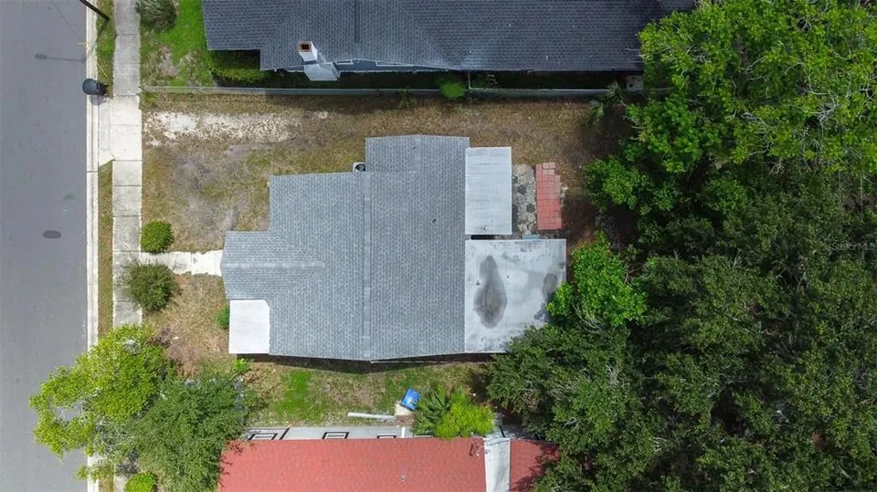 Overhead view of the home and surrounding lot at 1311 Prescott Street S