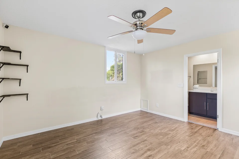 Sleeping area in the detached bonus suite