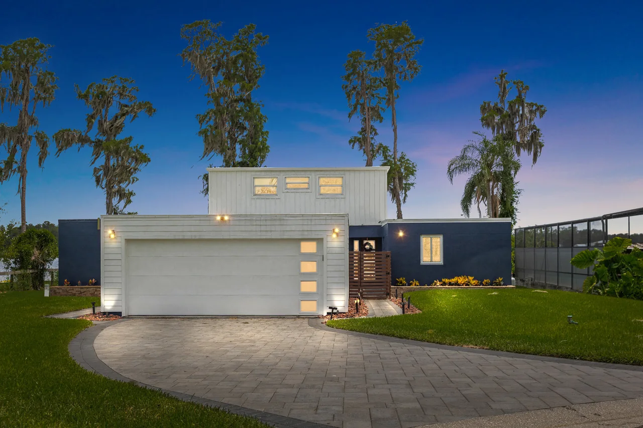 Twilight exterior of 18200 Cypress Cove Lane in Lutz, Florida