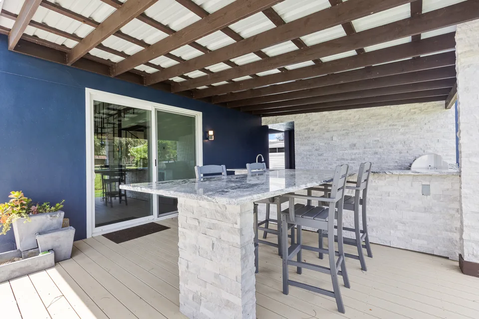 Covered outdoor dining and entertaining area
