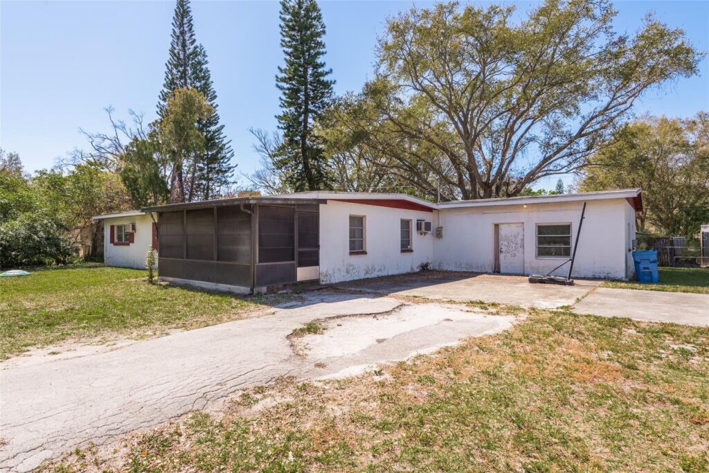 14884 63RD WAY N, CLEARWATER, FL