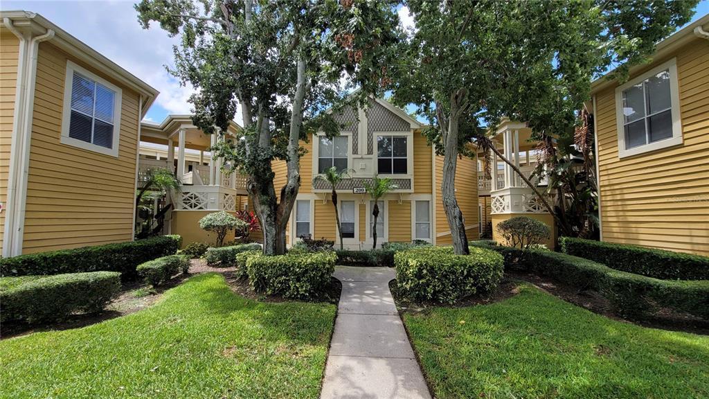 115 112TH AVE NE Unit#214, ST PETERSBURG, FL
