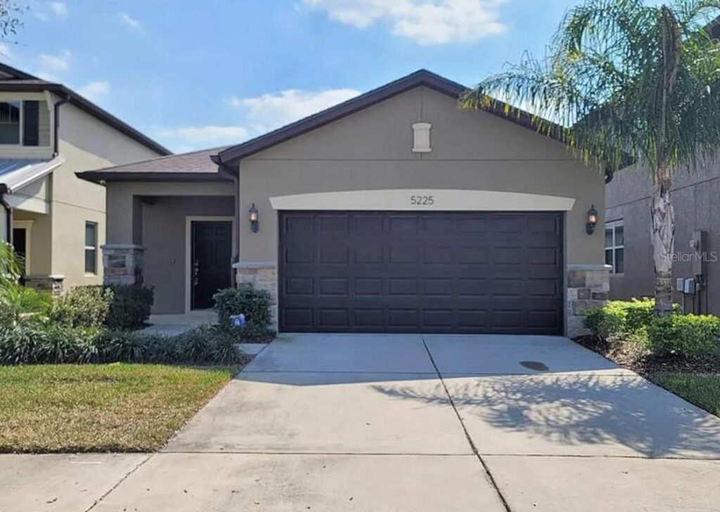 5225 FALLEN LEAF DR, RIVERVIEW, FL