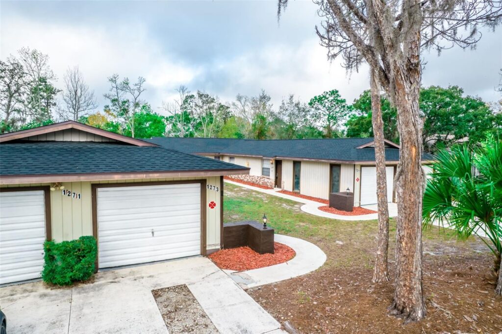 1277 SYLVIA AVE, SPRING HILL, FL